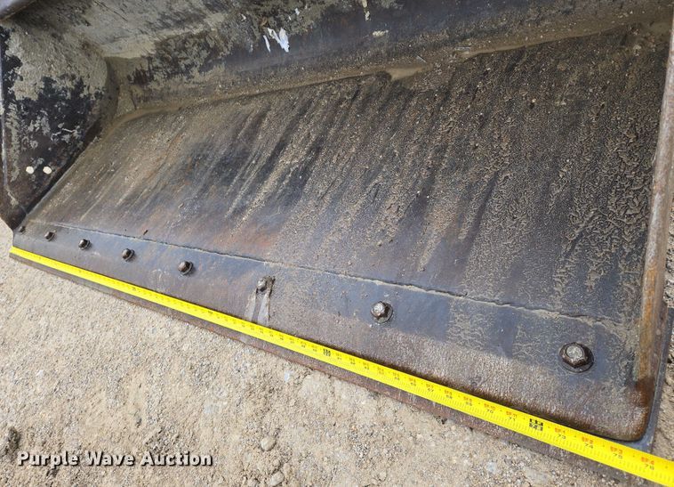 image for item EO0850 2016 Takeuchi TL10 tracked skid steer loader