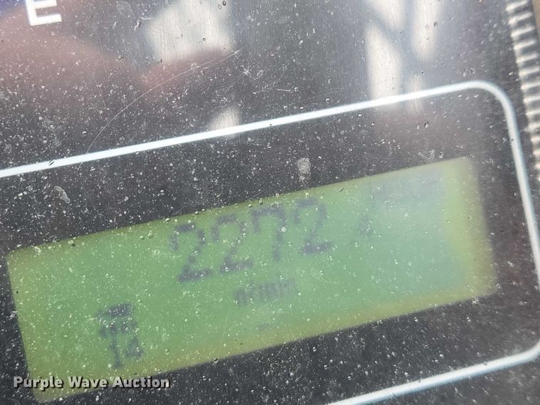 image for item EO0850 2016 Takeuchi TL10 tracked skid steer loader