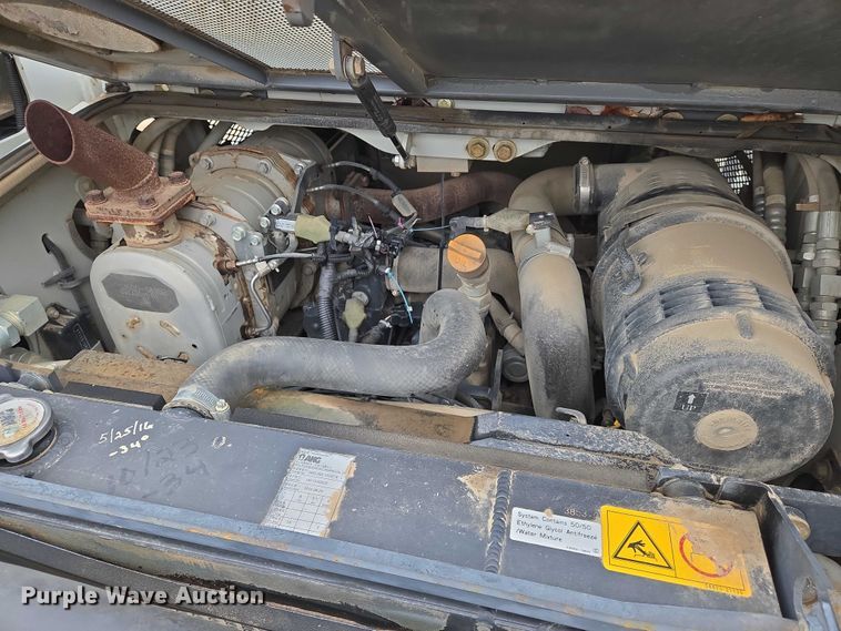 image for item EO0850 2016 Takeuchi TL10 tracked skid steer loader