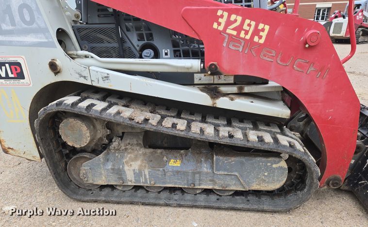 image for item EO0850 2016 Takeuchi TL10 tracked skid steer loader