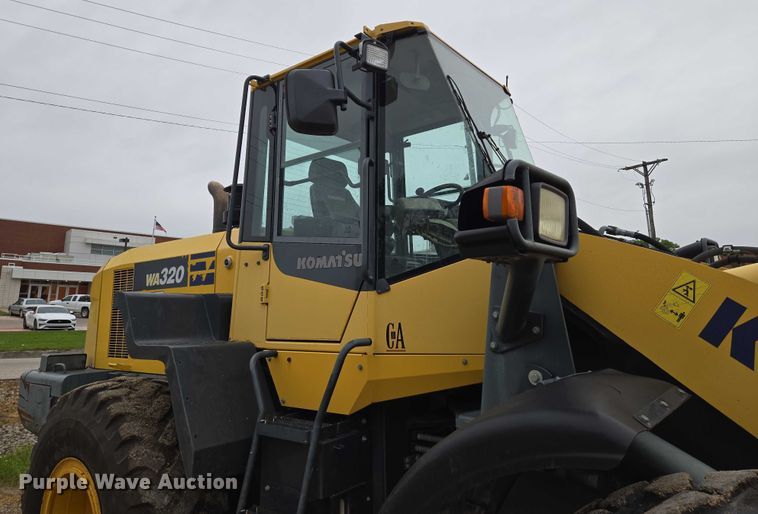 image for item EO0851 2015 Komatsu WA320-7 wheel loader