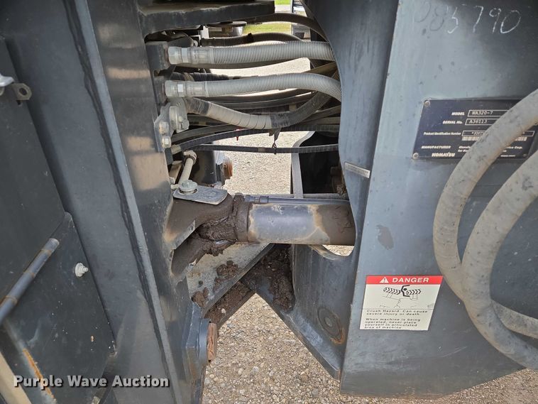 image for item EO0851 2015 Komatsu WA320-7 wheel loader