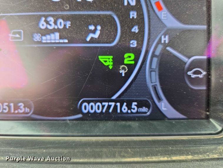 image for item EO0851 2015 Komatsu WA320-7 wheel loader