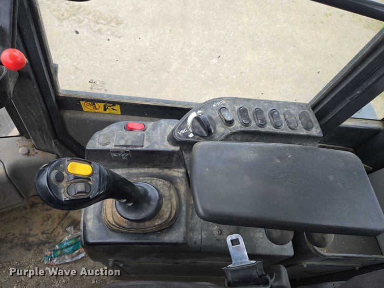 image for item EO0851 2015 Komatsu WA320-7 wheel loader