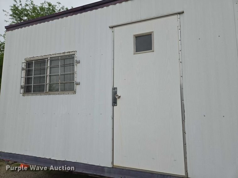 image for item EO0852 2006 Mark Line 1050T office trailer