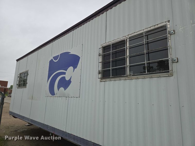 image for item EO0852 2006 Mark Line 1050T office trailer