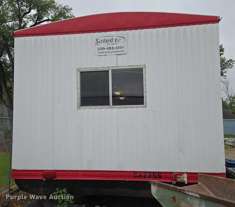 image for item EO0853 2008 Forest River office trailer
