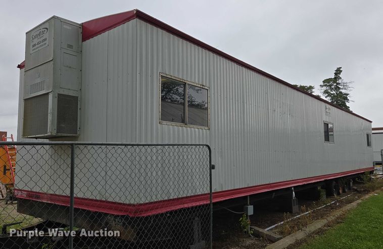 image for item EO0853 2008 Forest River office trailer