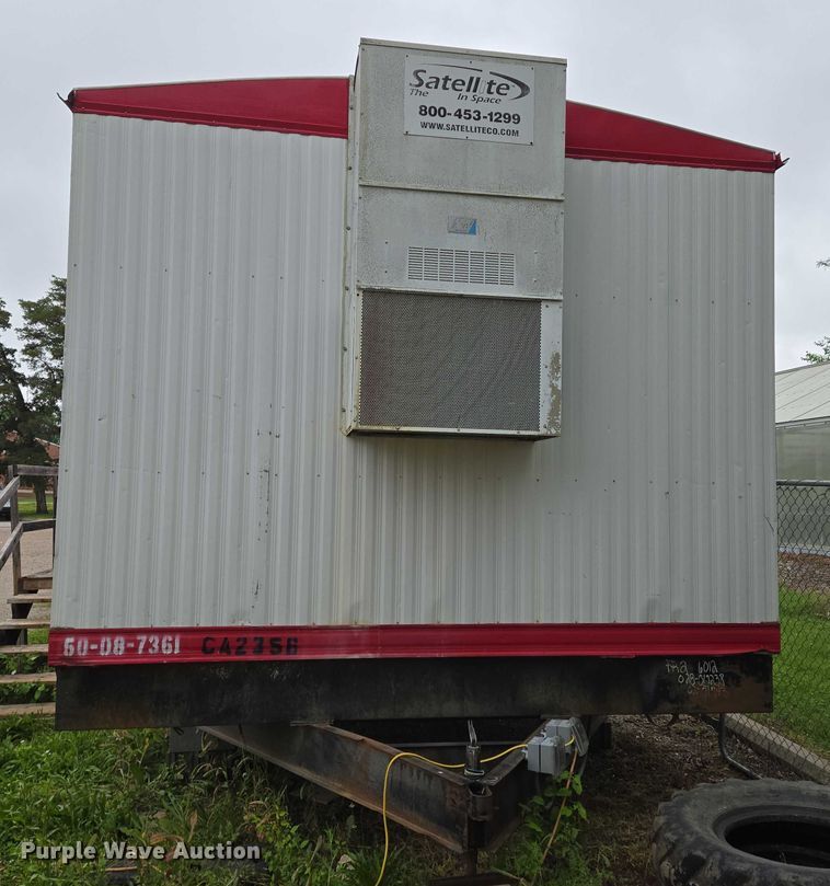 image for item EO0853 2008 Forest River office trailer