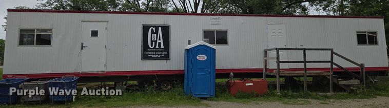 image for item EO0853 2008 Forest River office trailer