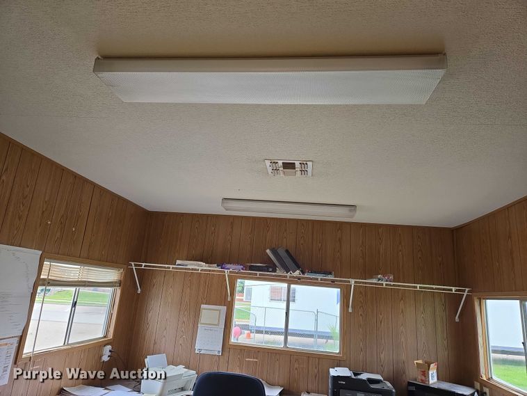 image for item EO0853 2008 Forest River office trailer