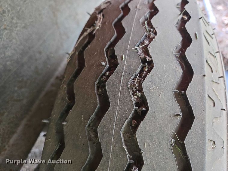 image for item EO0853 2008 Forest River office trailer