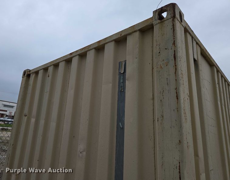 image for item EO0855 Storage container