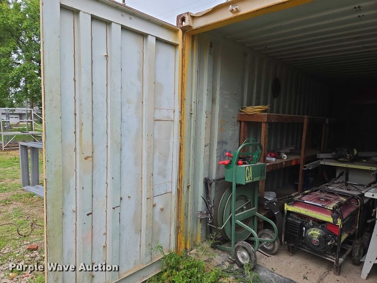 image for item EO0855 Storage container