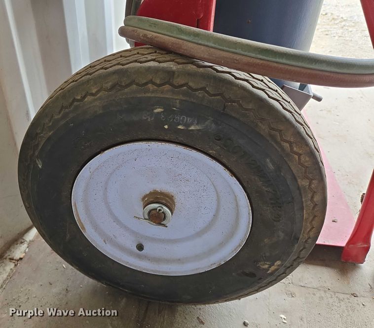 image for item EO0860 Cutting torch bottles