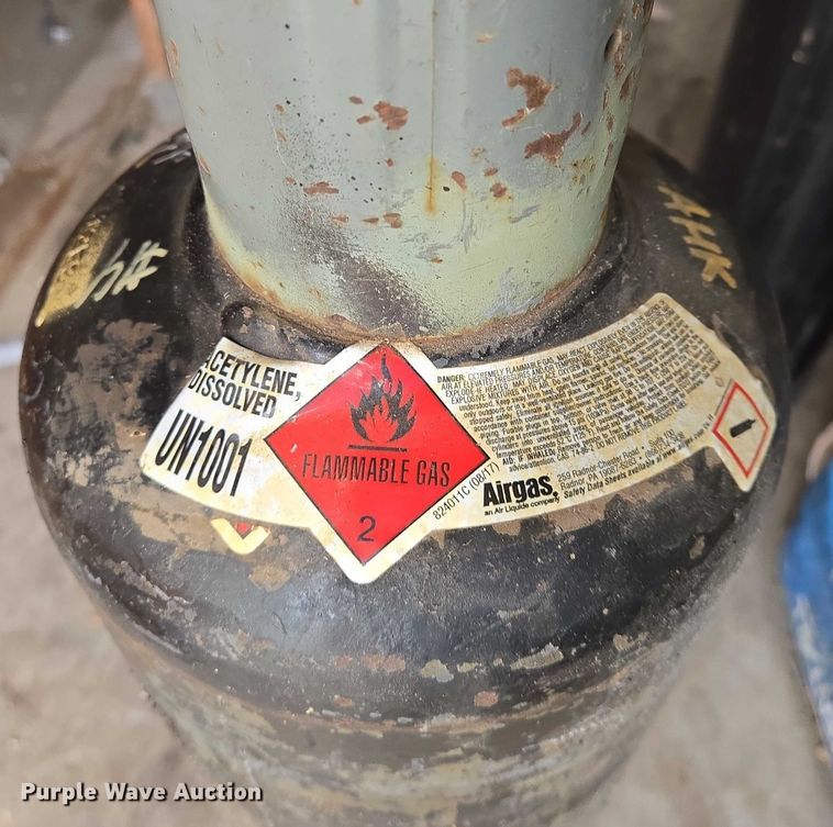 image for item EO0861 (2) welding bottles