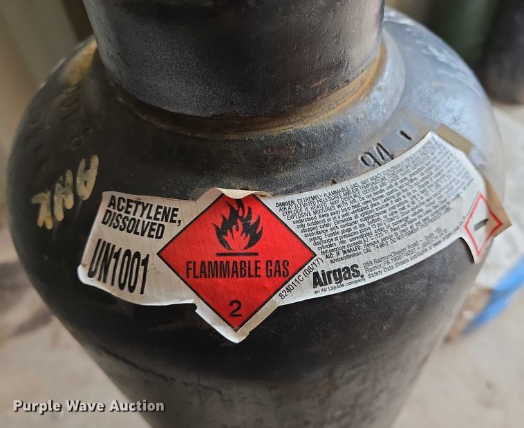 image for item EO0862 (2) welding bottles