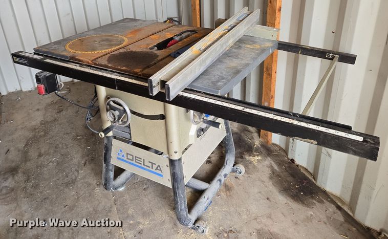 image for item EO0863 2014 Delta 36-725 table saw