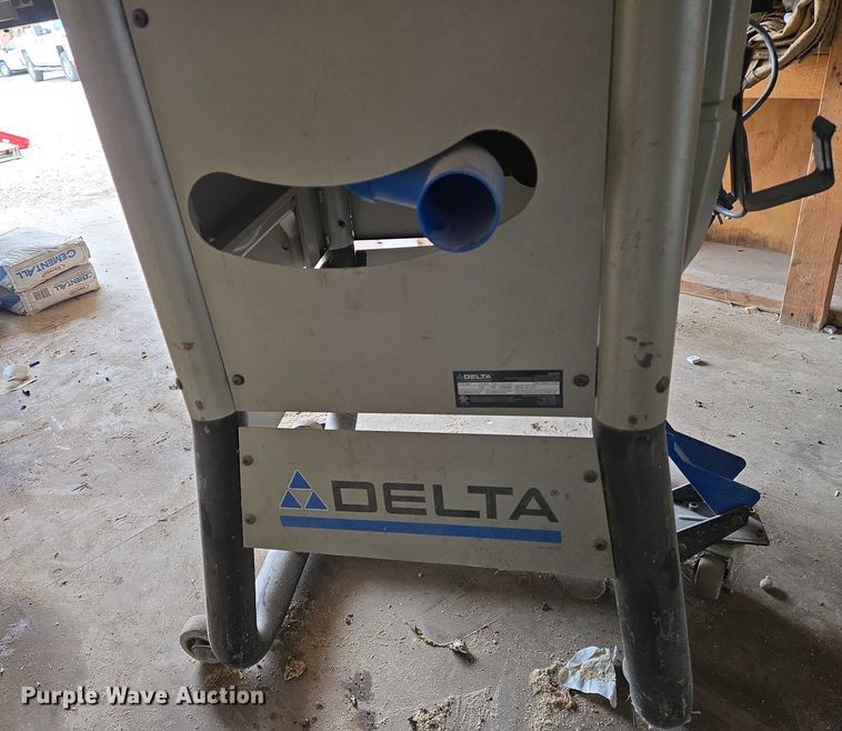 image for item EO0863 2014 Delta 36-725 table saw