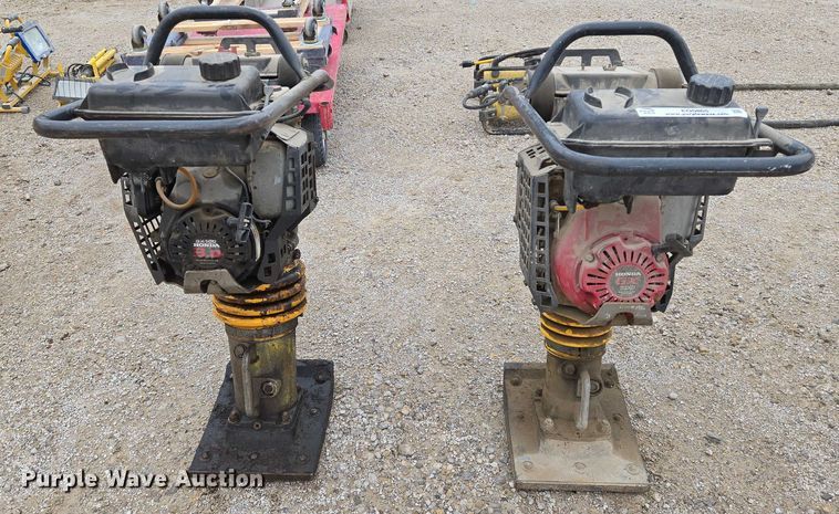 image for item EO0865 (2) plate compactors