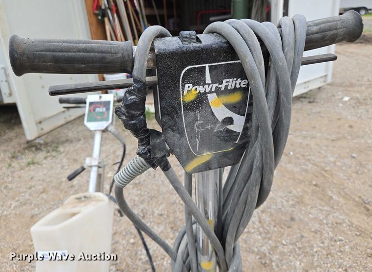 image for item EO0867 (2) floor finishers