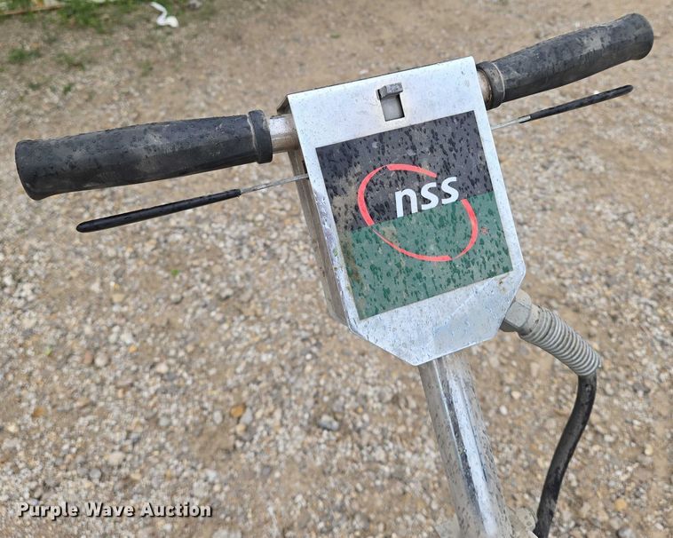 image for item EO0867 (2) floor finishers