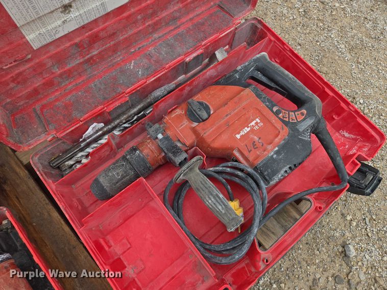 image for item EO0869 (4) hammer drills