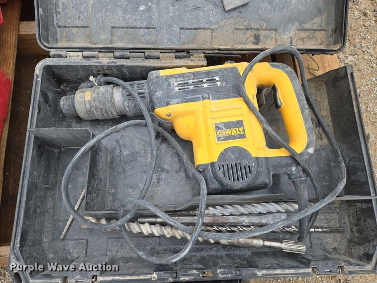 image for item EO0869 (4) hammer drills