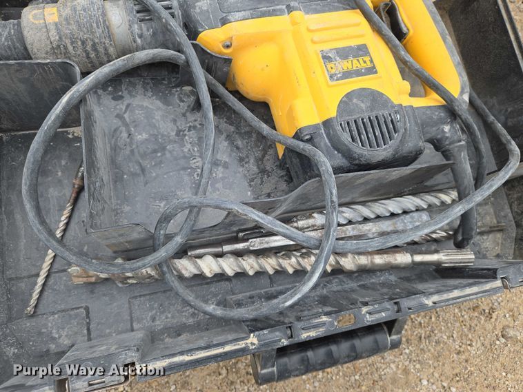 image for item EO0869 (4) hammer drills