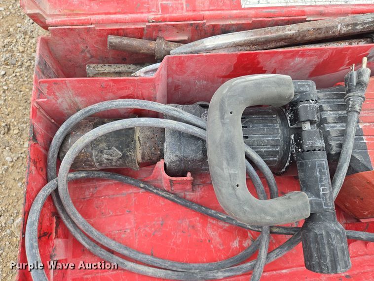image for item EO0870 Hilti TE 905-AVR hammer drill