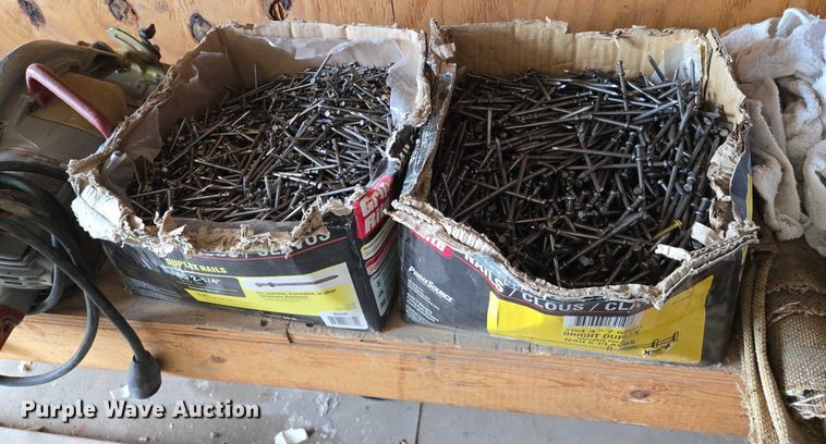 image for item EO0872 Tools