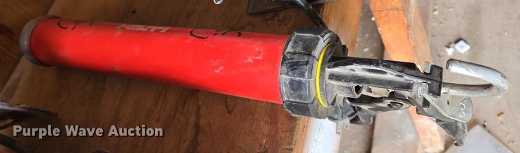 image for item EO0872 Tools