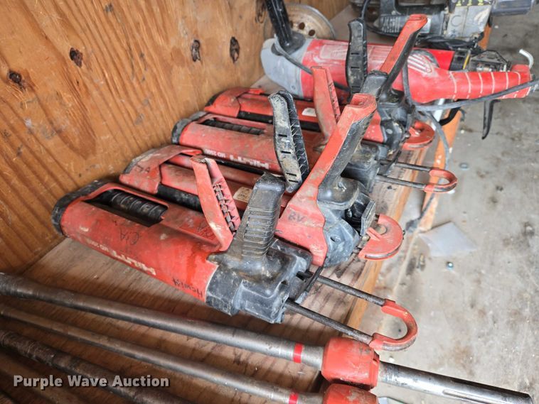 image for item EO0872 Tools