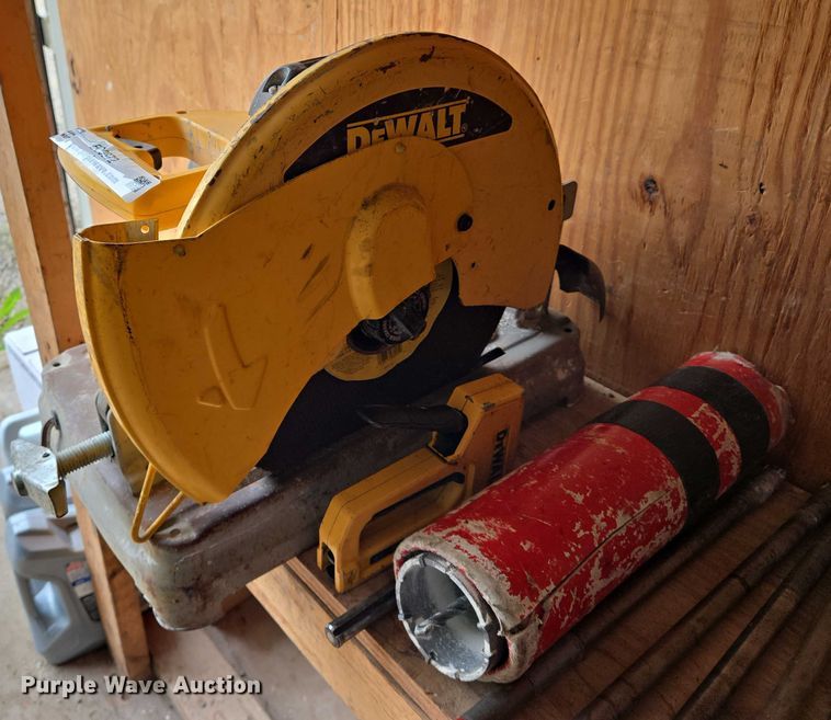 image for item EO0872 Tools