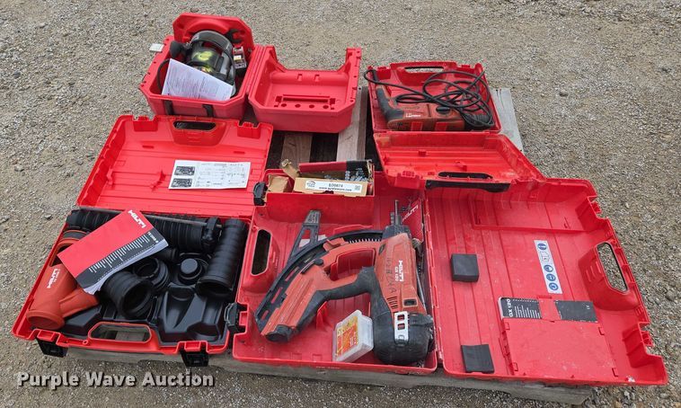 image for item EO0874 Tools