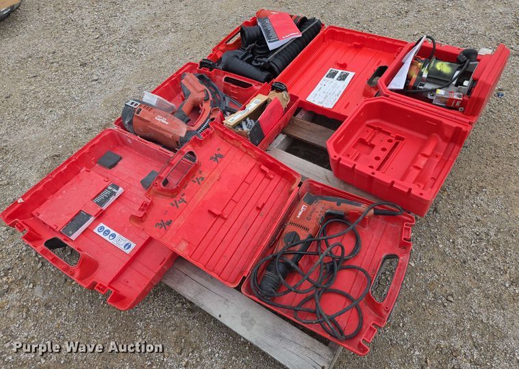 image for item EO0874 Tools