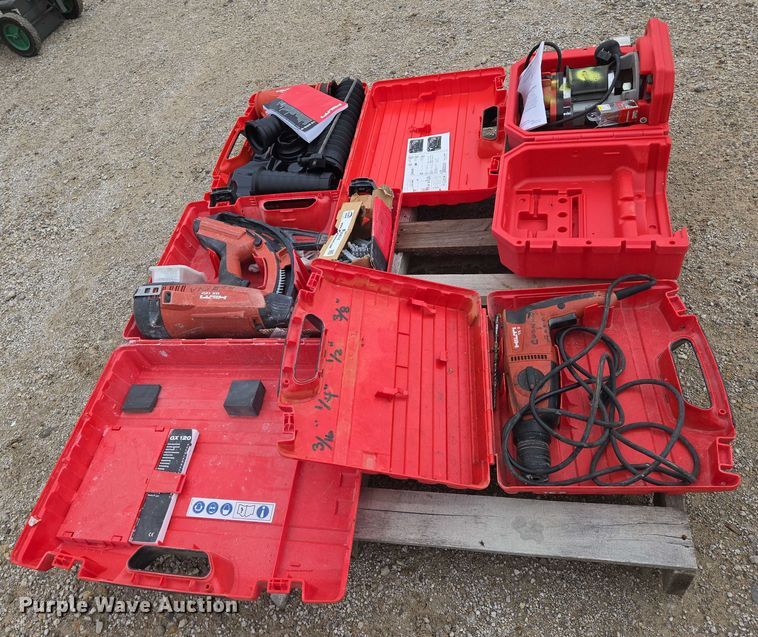 image for item EO0874 Tools