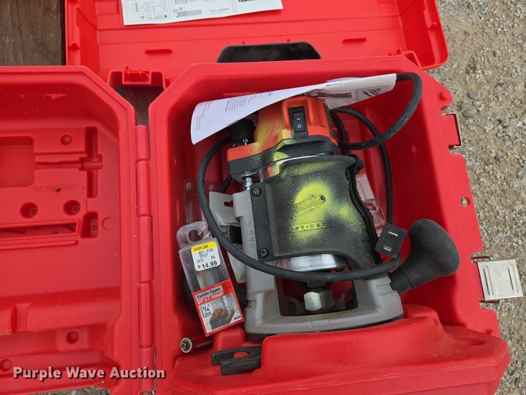 image for item EO0874 Tools