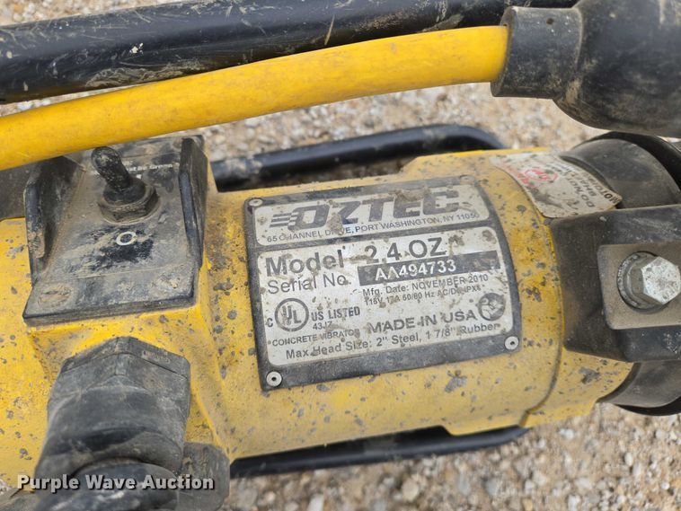 image for item EO0877 (2) Oztec concrete vibrators