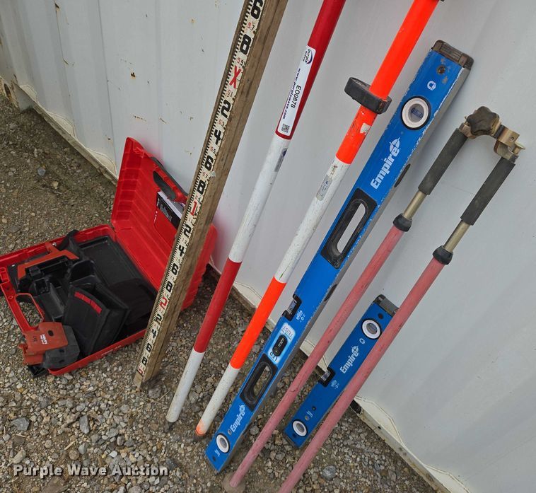 image for item EO0878 Survey equipment