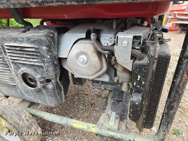 image for item EO0885 Honda  EB5000X generator