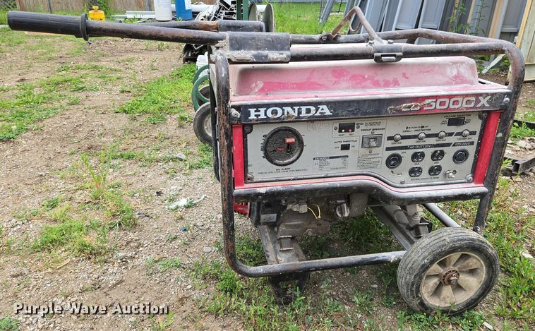 image for item EO0887 Honda  EB5000X generator