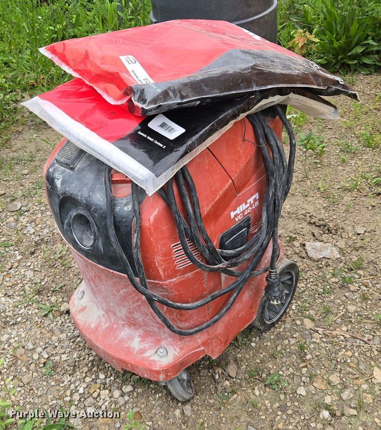 image for item EO0890 Hilti VC40-UE vacuum 