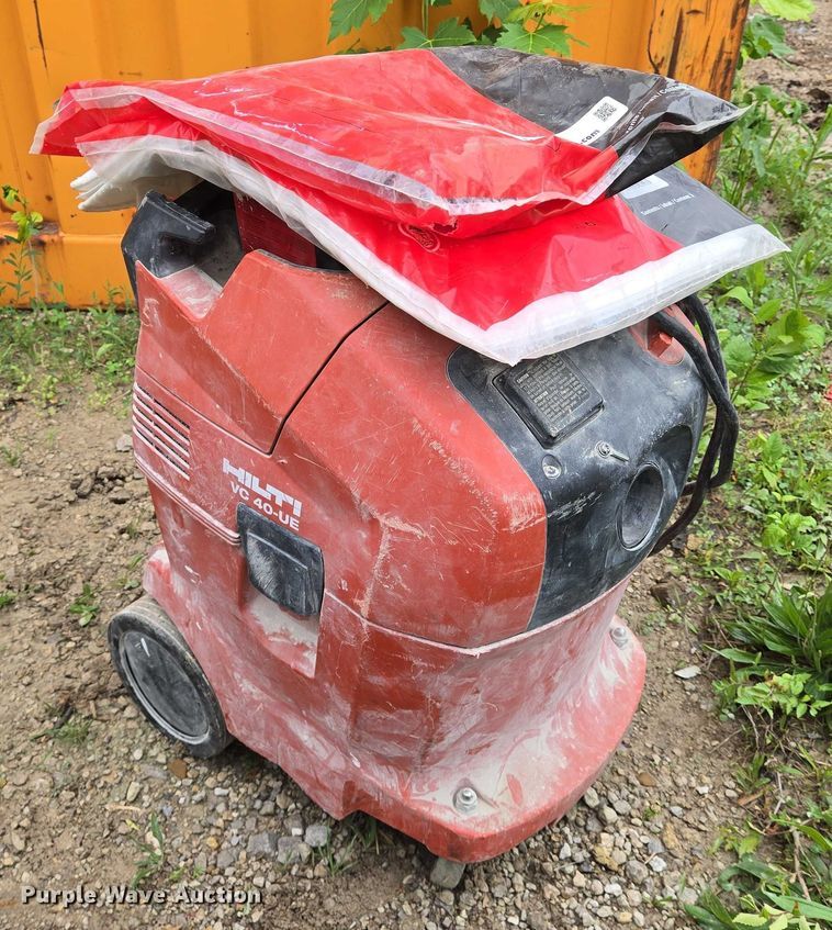 image for item EO0890 Hilti VC40-UE vacuum 