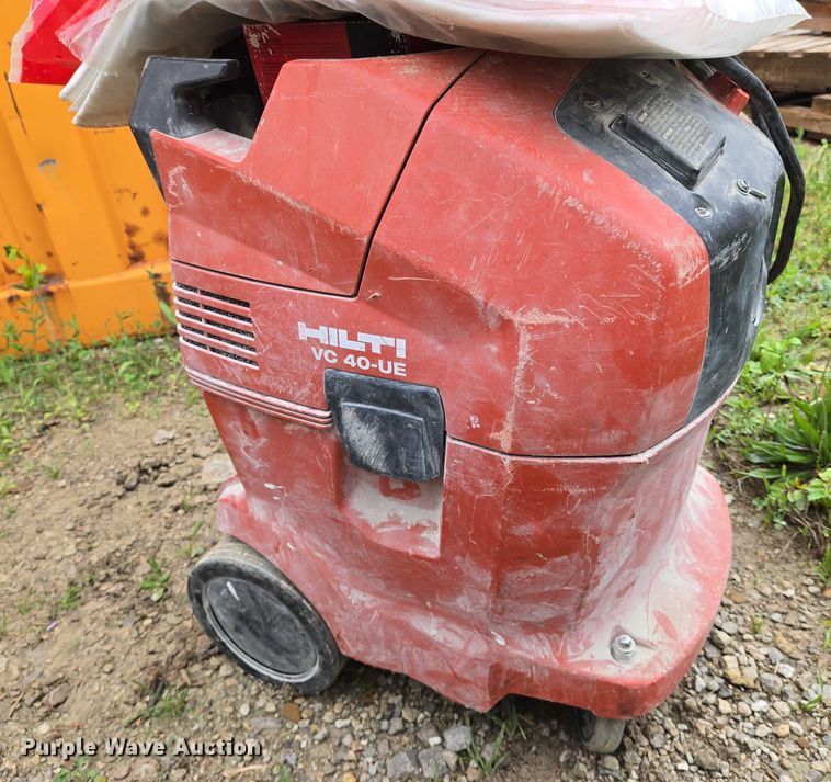 image for item EO0890 Hilti VC40-UE vacuum 