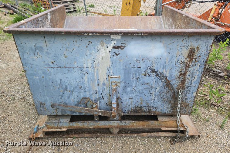 image for item EO0895 Meco dumpster