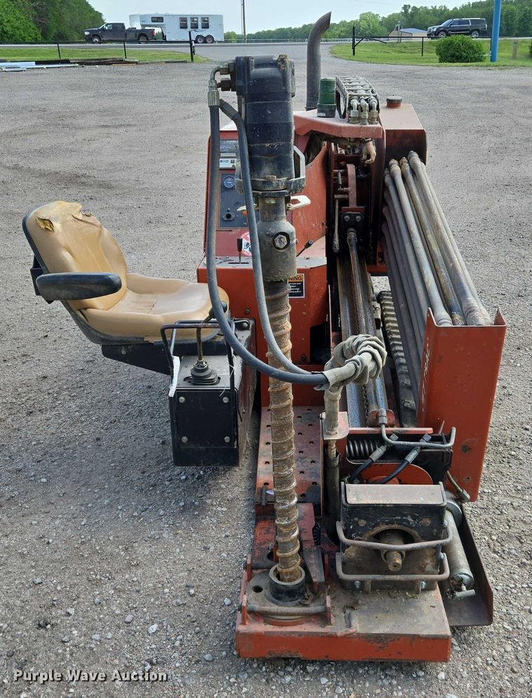 image for item EO0896 2005 Ditch Witch JT520 directional boring unit