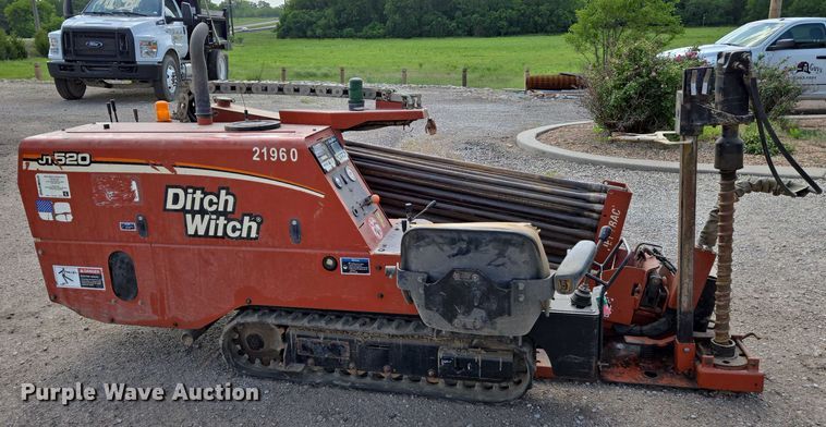 image for item EO0896 2005 Ditch Witch JT520 directional boring unit
