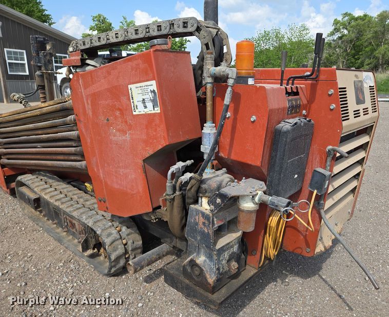 image for item EO0896 2005 Ditch Witch JT520 directional boring unit
