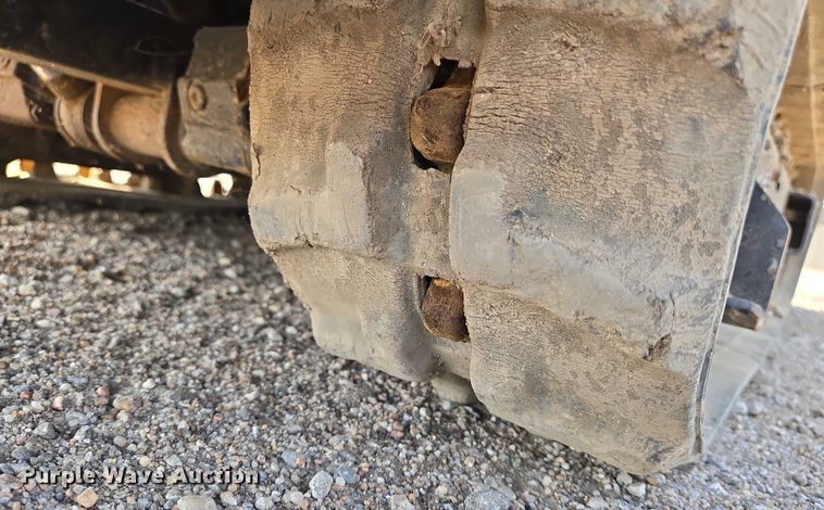 image for item EO0896 2005 Ditch Witch JT520 directional boring unit